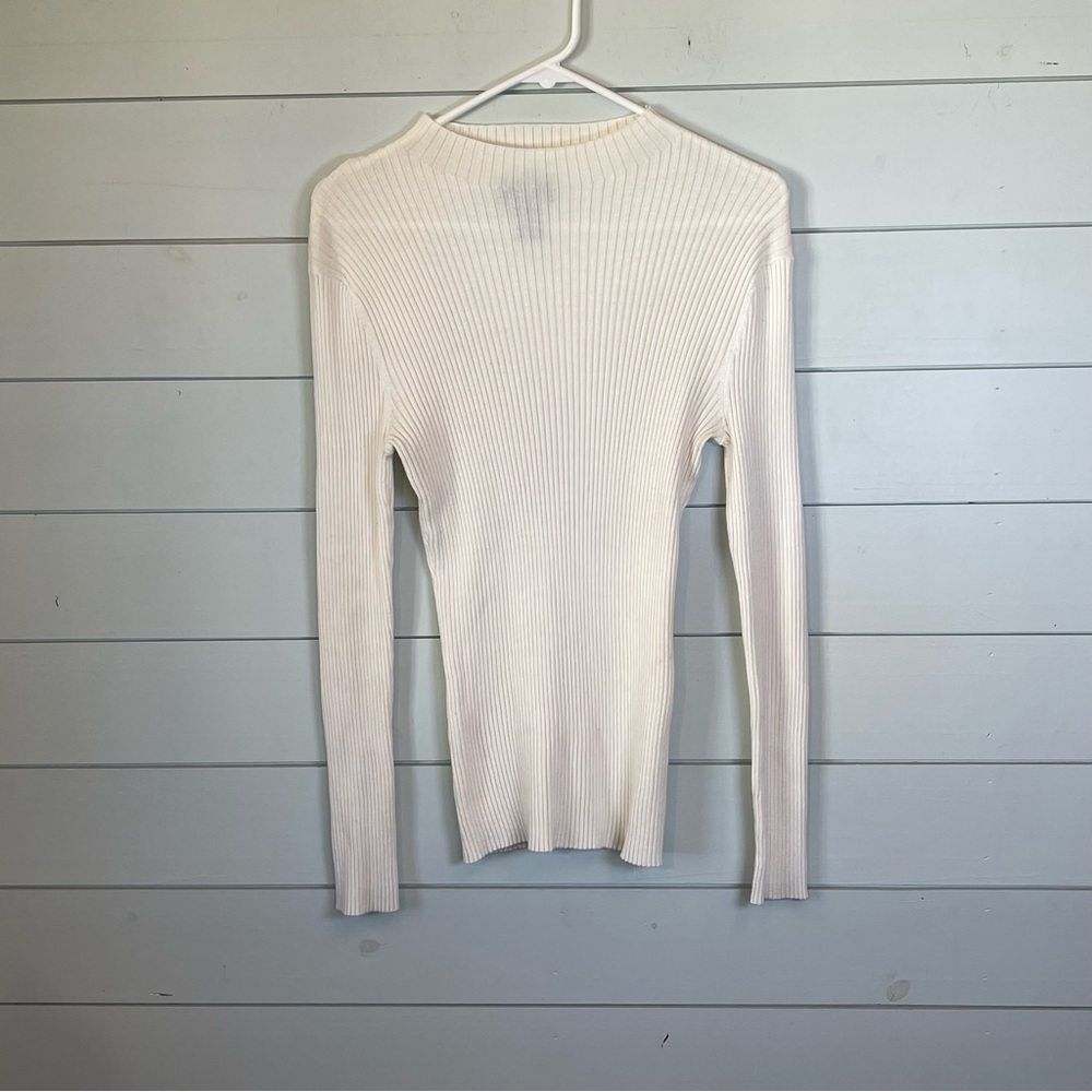 Hooked up by IOT long sleeve cream sweater women's size‎ large